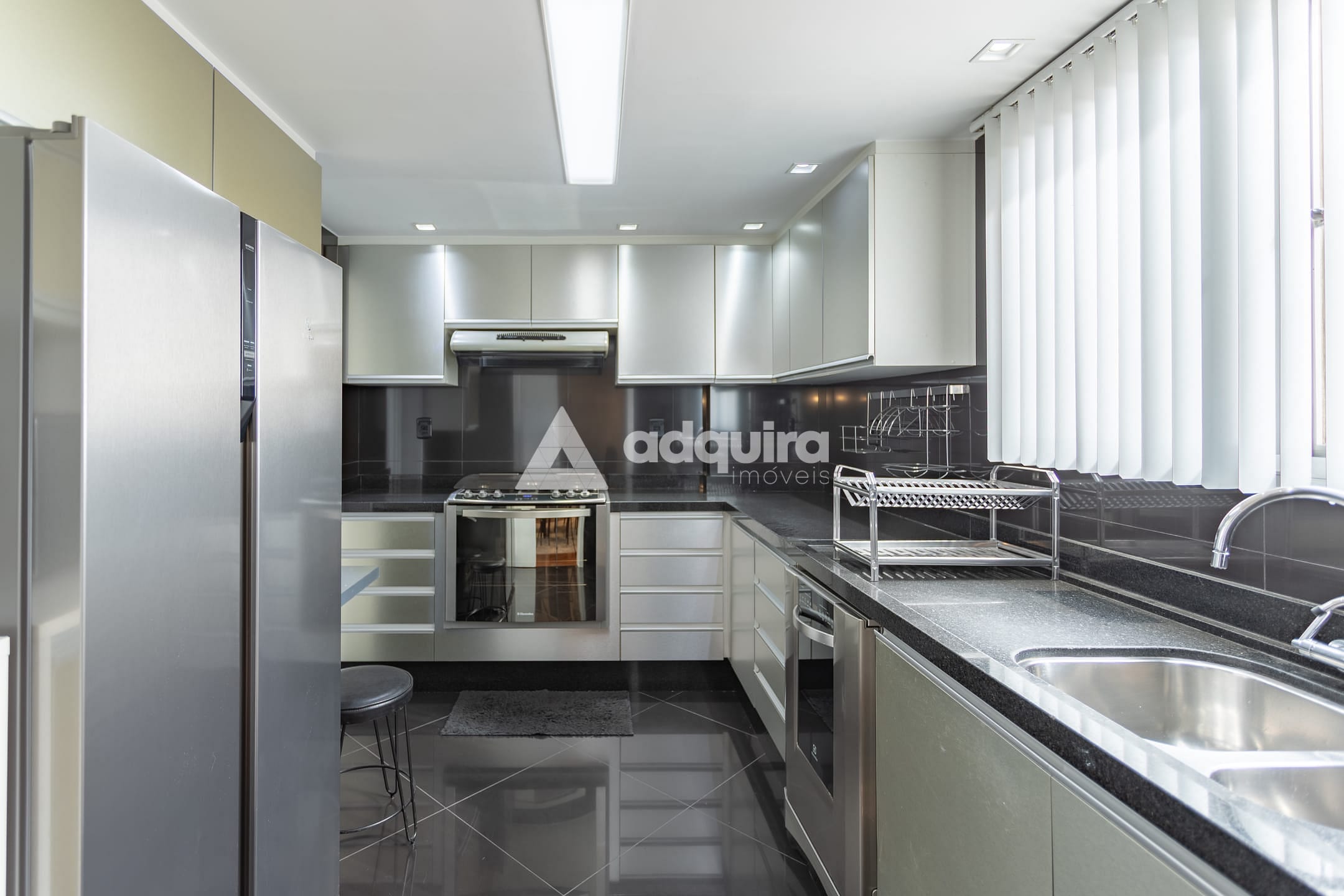 Cobertura, 4 quartos, 259 m² - Foto 15