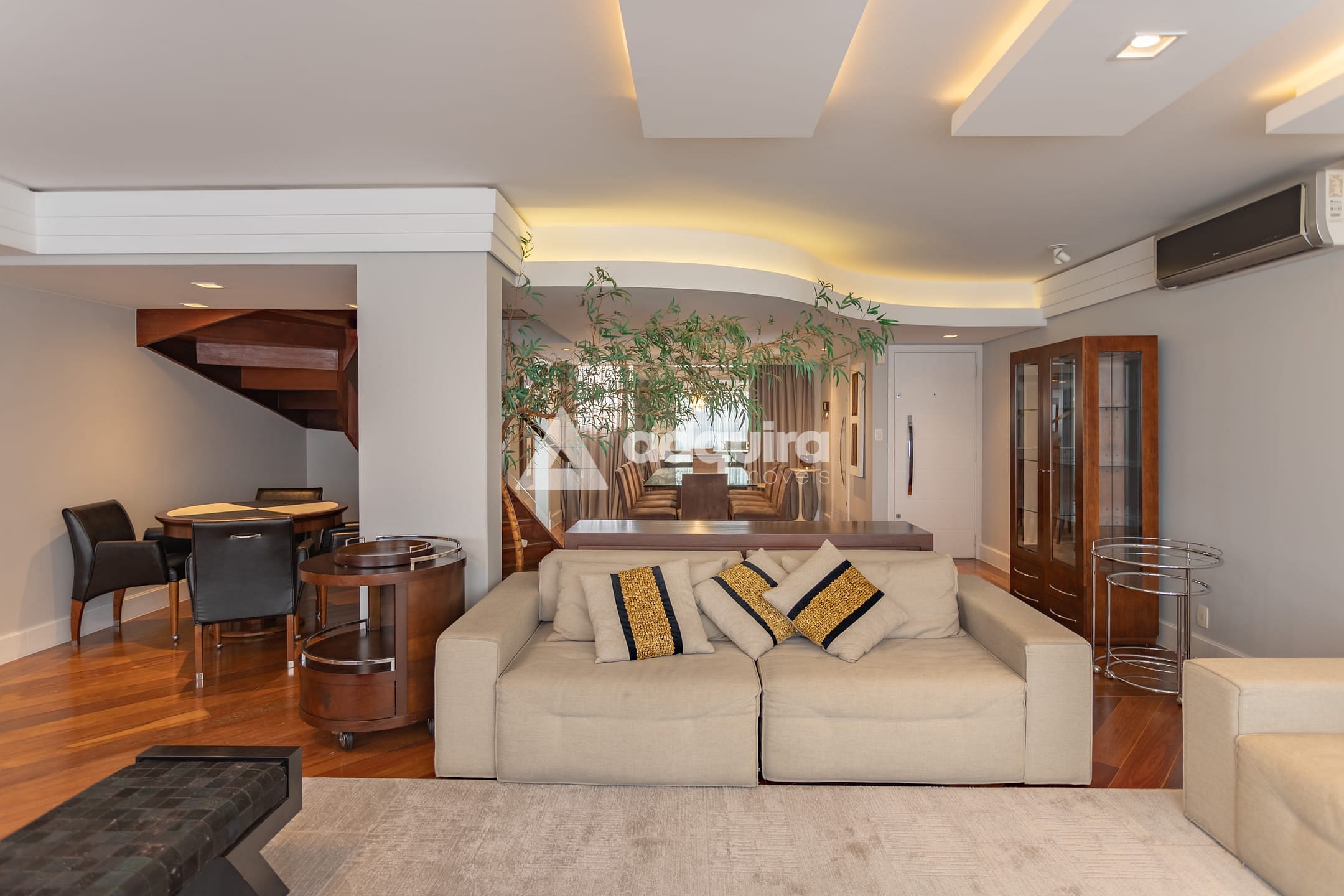 Cobertura, 4 quartos, 259 m² - Foto 9