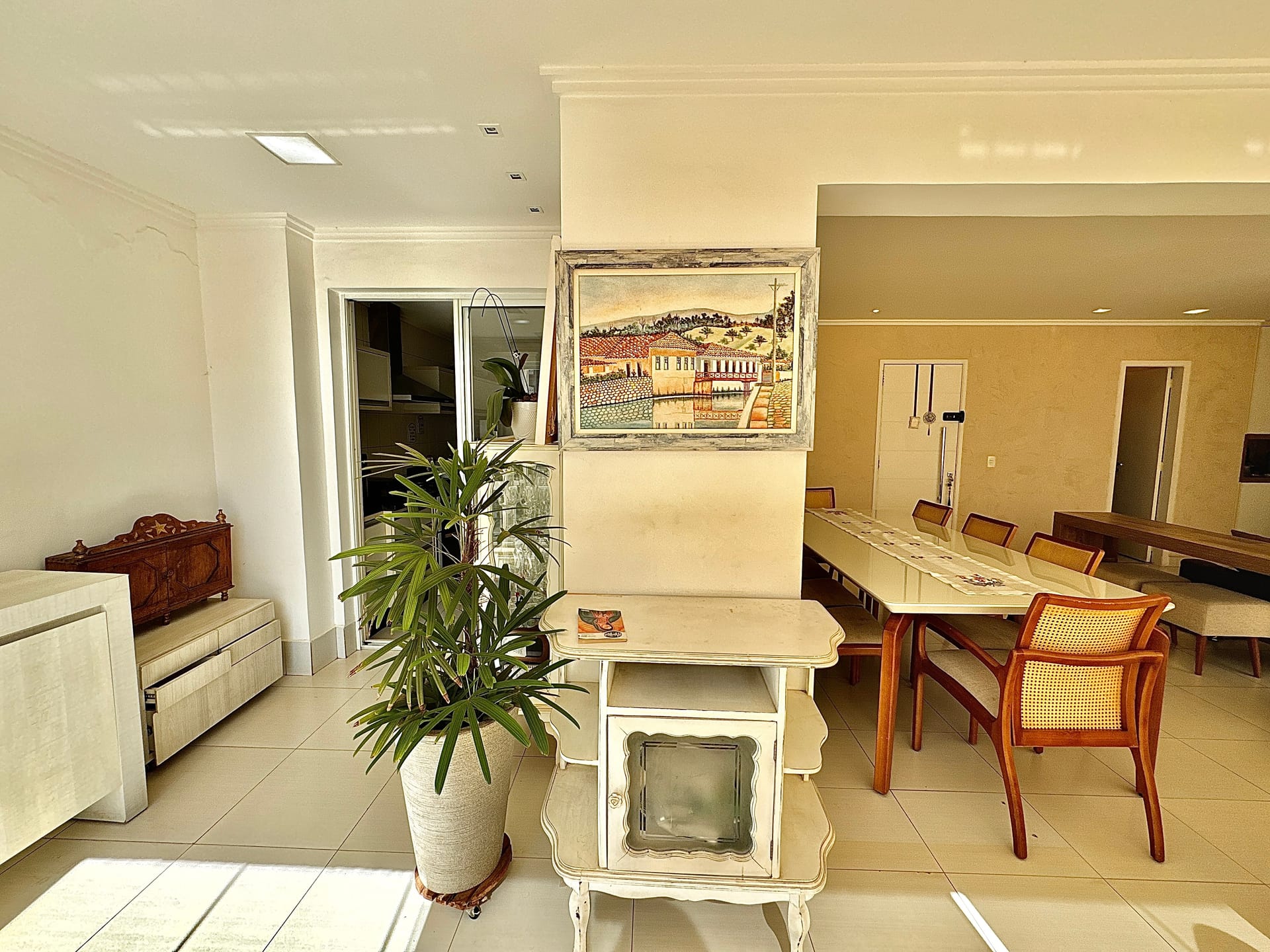 Apartamento, 4 quartos, 142 m² - Foto 2