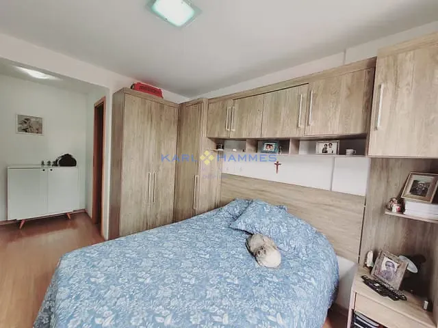 Apartamento 2 quartos e 2 banheiros, à venda, no bairro Coronel Veiga em Petrópolis
