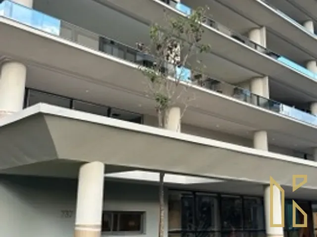 Apartamento com 348m² 3 quartos e 5 banheiros, à venda, no bairro Centro em Londrina