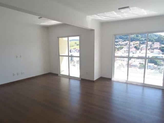 Foto do Apartamento - Apartamento à venda 3 Quartos, 2 Suites, 2 Vagas, 124M², Morro Chic, Itajubá - MG | Residencial Village Inn | MOHALLEM e LOPES CORRETAGEM E ADMINISTRACAO DE IMOVEIS LTDA
