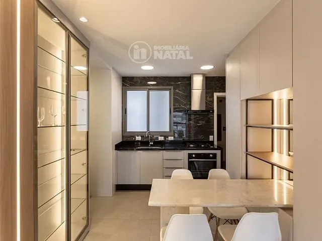 Apartamento com 205m² 3 quartos e 2 banheiros, à venda, no bairro Gleba Palhano em Londrina