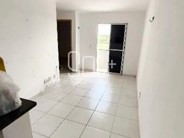Apartamento 2 quartos e 1 banheiro, à venda, no bairro Nova Parnamirim em Parnamirim