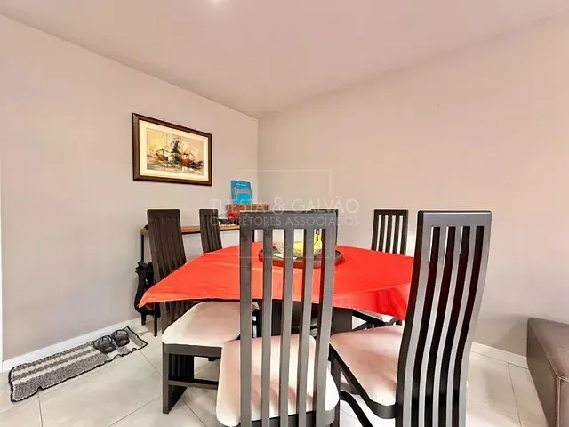 Apartamento 3 quartos e 1 banheiro, à venda, no bairro Portão em Curitiba