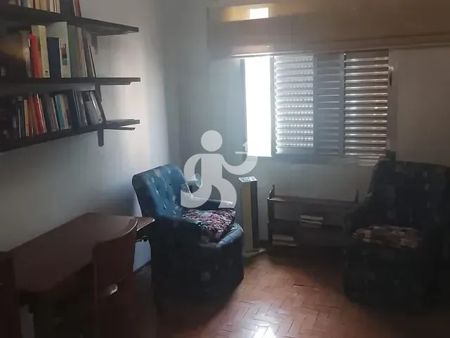 Apartamento com 124m² 2 quartos e 1 banheiro, para alugar, no bairro Cerqueira César em São Paulo