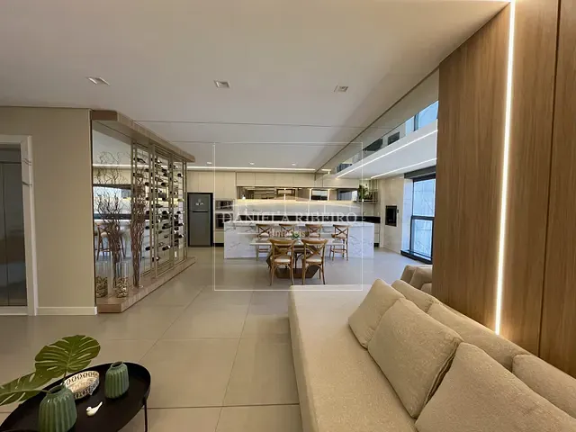 Apartamento 3 quartos e 4 banheiros, à venda, no bairro Gleba Fazenda Palhano em Londrina