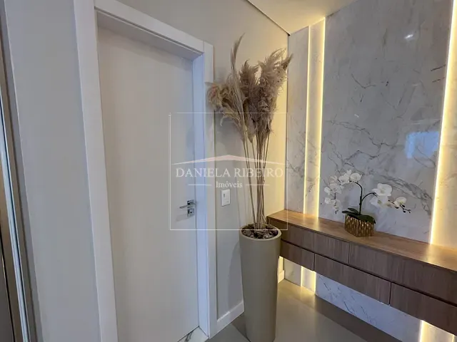 Apartamento 3 quartos e 4 banheiros, à venda, no bairro Gleba Fazenda Palhano em Londrina