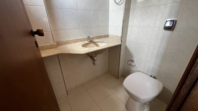 Apartamento com 189m² 3 quartos e 3 banheiros, à venda, no bairro Centro em Londrina