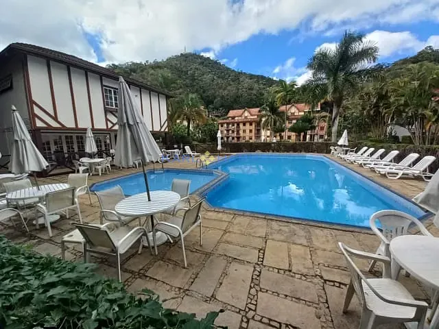Apartamento 3 quartos e 2 banheiros, à venda, no bairro Bonsucesso em Petrópolis