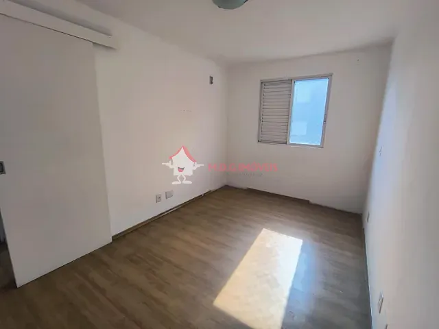 Apartamento com 56m² 2 quartos e 1 banheiro, para alugar, no bairro Parque Reboucas em São Paulo
