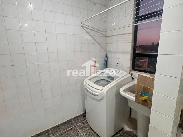 Apartamento com 84m² 3 quartos e 1 banheiro, à venda ou para alugar, no bairro Vila Santa Marta em Itapira
