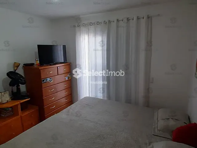 Apartamento com 72m² 2 quartos e 1 banheiro, à venda, no bairro Vila Nossa Senhora das Vitórias em Mauá