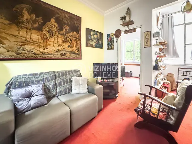 Apartamento 2 quartos e 2 banheiros, à venda, no bairro Leme em Rio de Janeiro