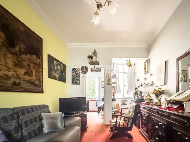 Apartamento 2 quartos e 2 banheiros, à venda, no bairro Leme em Rio de Janeiro