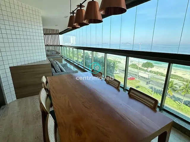 Apartamento com 261m² 4 quartos e 6 banheiros, à venda, no bairro Barra da Tijuca em Rio de Janeiro