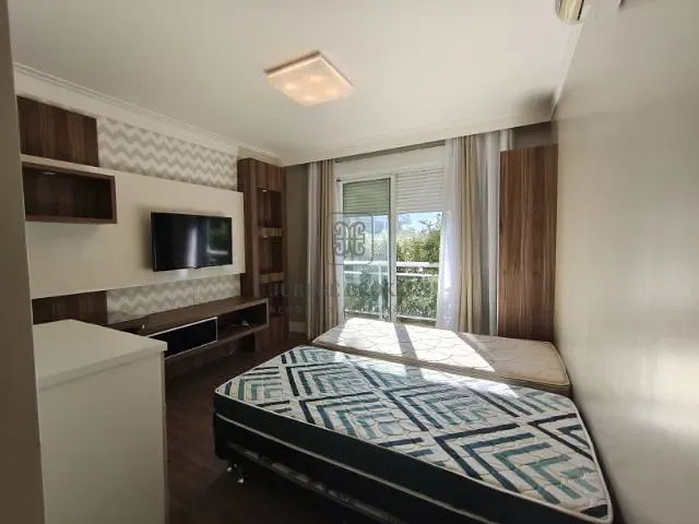 Apartamento 4 quartos e 5 banheiros, à venda, no bairro Cachoeira do Bom Jesus em Florianópolis