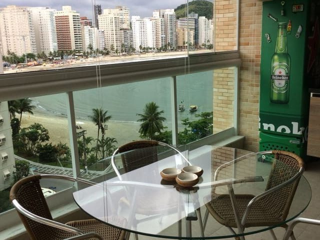 Apartamento 3 quartos e 3 banheiros, à venda, no bairro Jardim Astúrias em Guarujá