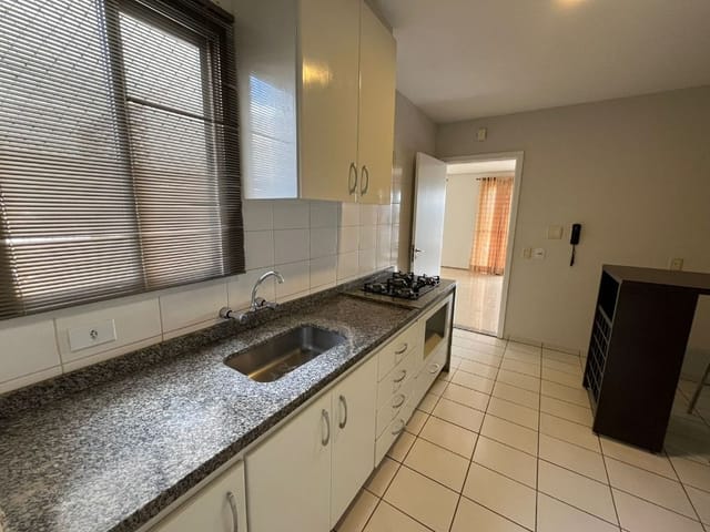 Foto do Apartamento - LE CORBUSIER - Apartamento com 3 dormitórios para alugar, 122 m² por R$ 3.900/mês - Gleba Palhano - Londrina/PR | Human Imóveis