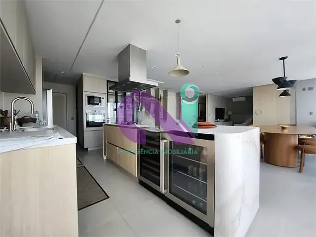 Apartamento 4 quartos e 2 banheiros, à venda, no bairro Jardim das Acácias em São Paulo