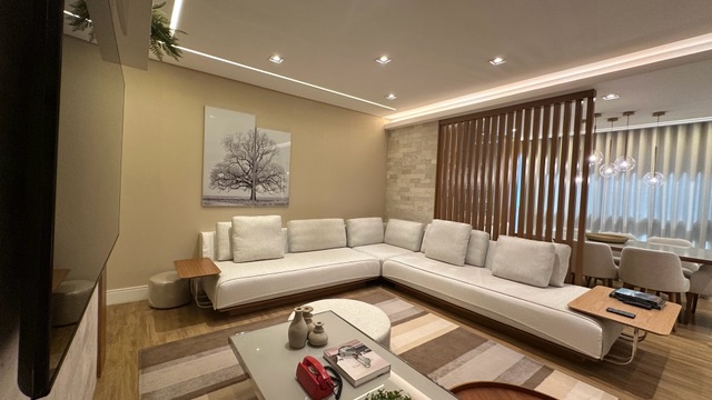 Apartamento com 239m² 2 quartos e 3 banheiros, à venda, no bairro Gleba Fazenda Palhano em Londrina