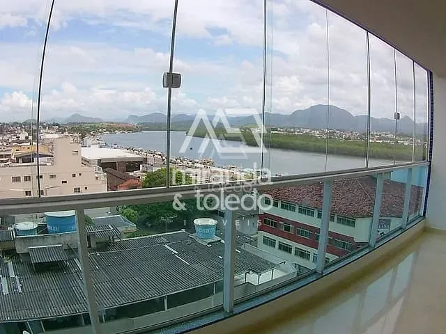 Apartamento com 76m² 2 quartos e 2 banheiros, à venda, no bairro Centro em Guarapari