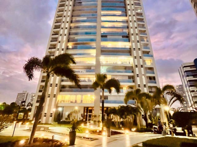 Luxo e Espaço no Sports Garden em Lagoa Nova