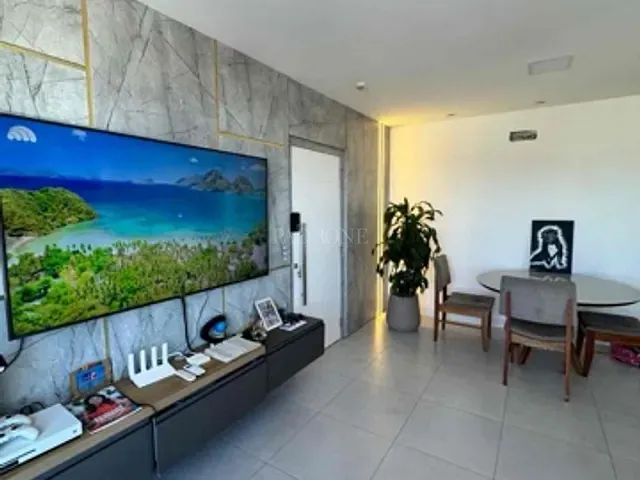 Apartamento 2 quartos e 3 banheiros, à venda, no bairro Centro  em Camboriú
