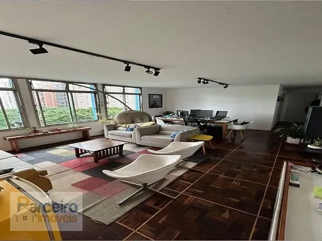 Apartamento com 219m² 4 quartos e 3 banheiros, à venda, no bairro Bela Vista em São Paulo
