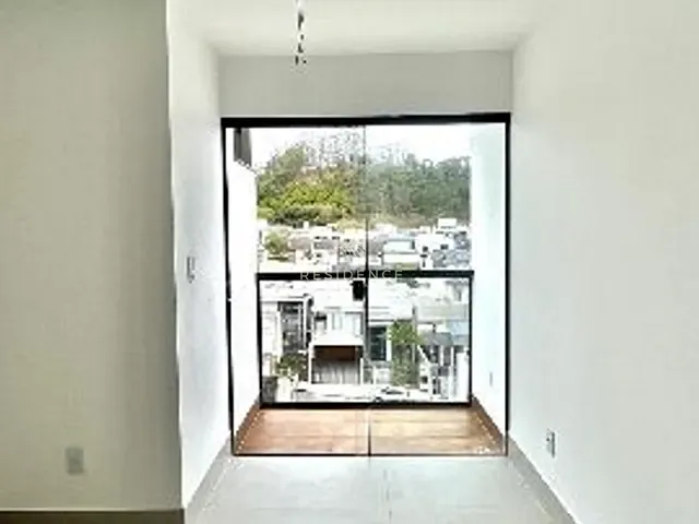 Apartamento 2 quartos e 1 banheiro, à venda, no bairro Jardim Belvedere em Volta Redonda