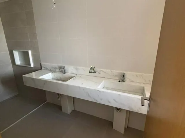 Apartamento com 246m² 4 quartos e 5 banheiros, à venda, no bairro Setor Marista em Goiânia