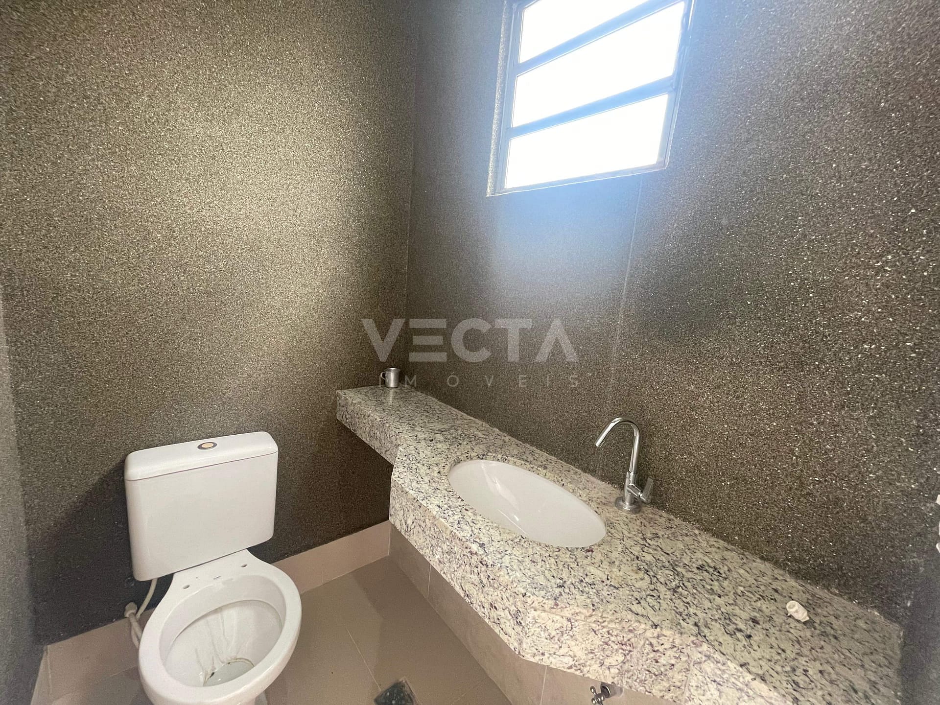 Apartamento à venda com 2 quartos, 125m² - Foto 2