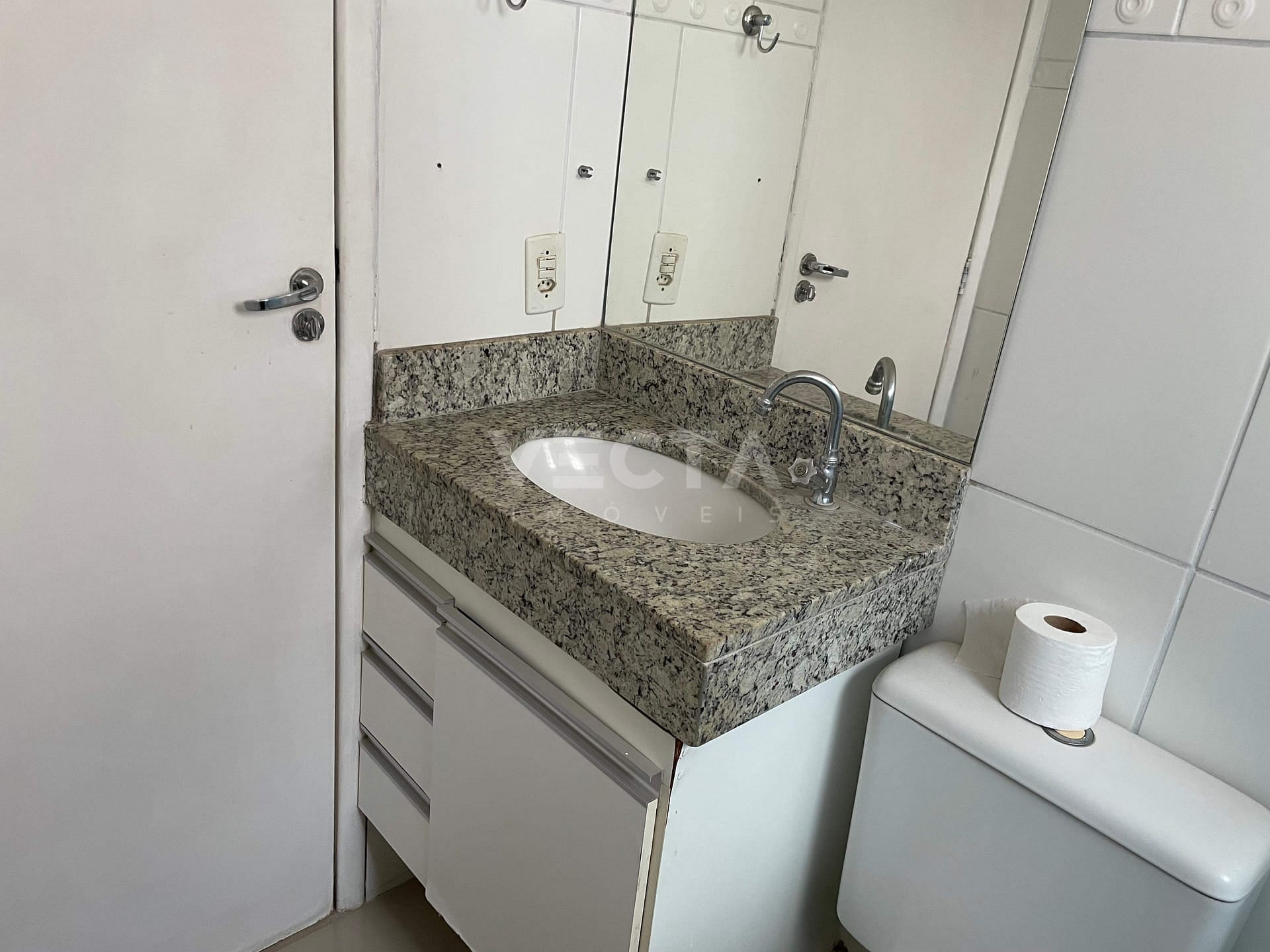 Apartamento à venda com 2 quartos, 125m² - Foto 10