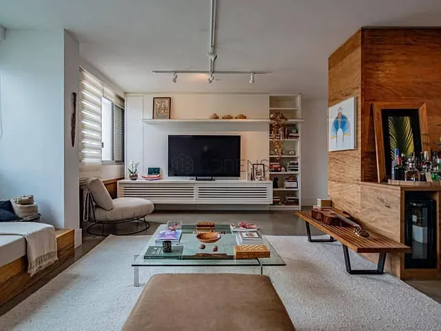 Apartamento 2 quartos e 1 banheiro, à venda ou para alugar, no bairro Itaim Bibi em São Paulo