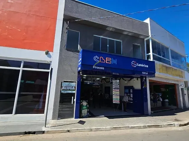 Sala para alugar, no bairro Centro em Piracaia