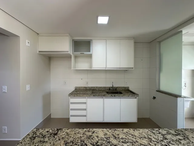 Apartamento 2 quartos e 3 banheiros, para alugar, no bairro Centro em Piracicaba