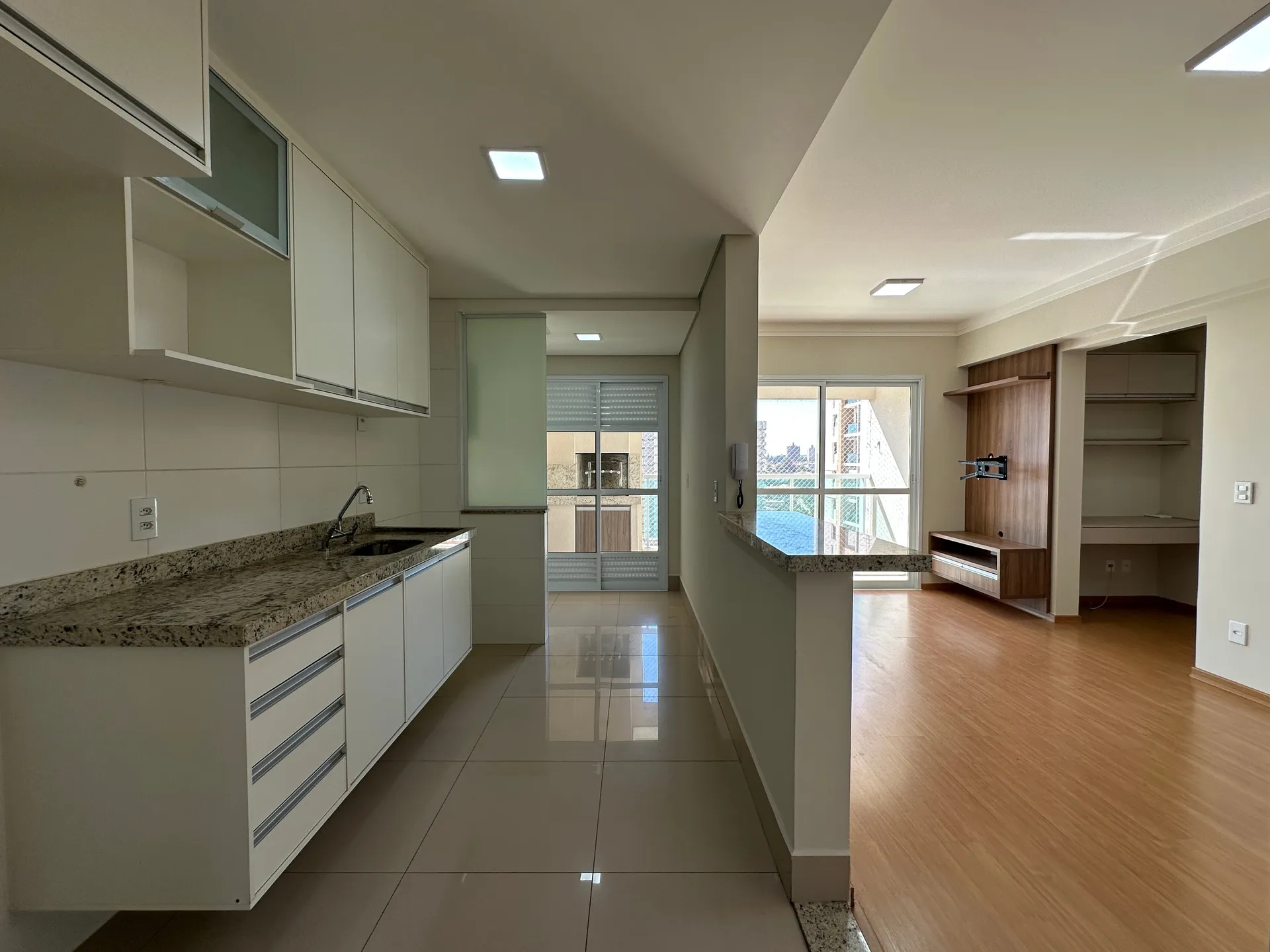 Apartamento, 2 quartos, 72 m² - Foto 2