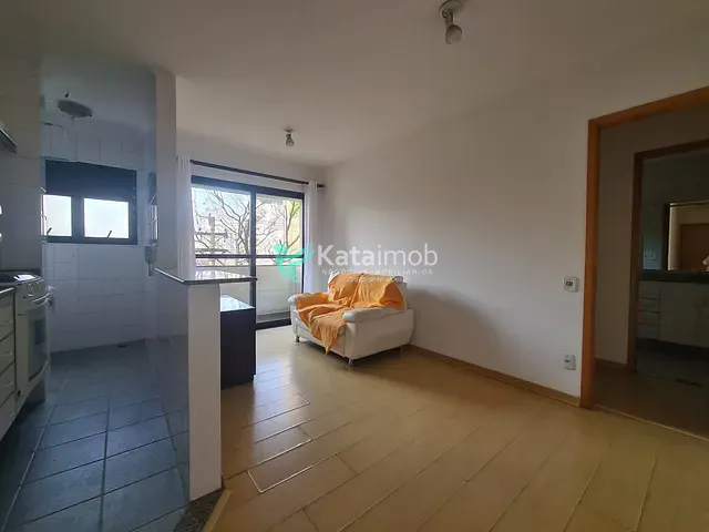 Apartamento 1 quarto e 1 banheiro, à venda ou para alugar, no bairro Parque Imperial em São Paulo