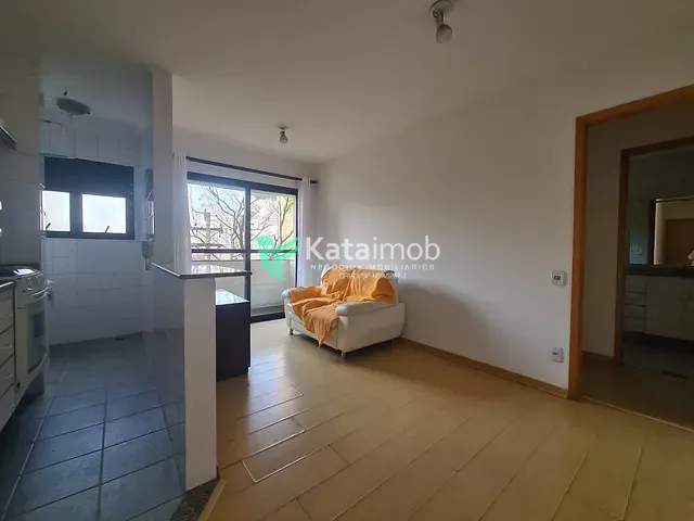 Apartamento 1 quarto e 1 banheiro, à venda ou para alugar, no bairro Parque Imperial em São Paulo