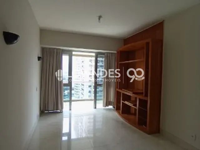 Apartamento com 65m² 1 quarto e 1 banheiro, para alugar, no bairro Barra da Tijuca em Rio de Janeiro