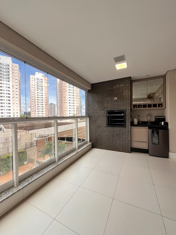 Apartamento com 185m² 3 quartos e 3 banheiros, à venda, no bairro Santa Rosa em Londrina