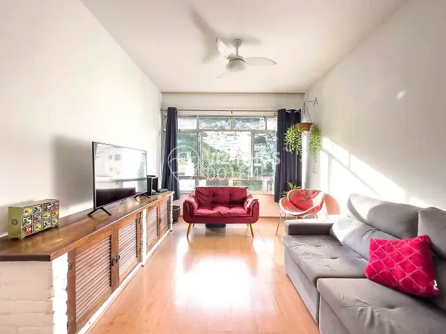 Apartamento com 128m² 3 quartos e 3 banheiros, à venda, no bairro Leme em Rio de Janeiro