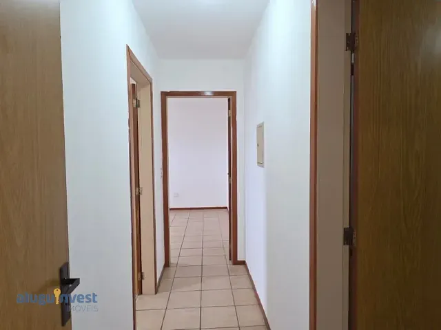 Apartamento com 105m² 2 quartos e 1 banheiro, para alugar, no bairro Estreito em Florianópolis