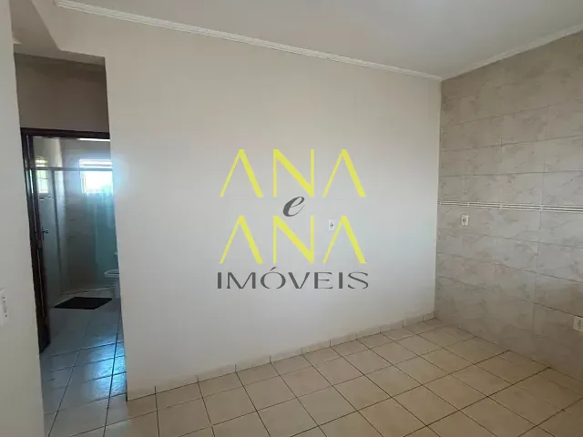 Apartamento 2 quartos e 1 banheiro, para alugar, no bairro Taboão em Bragança Paulista