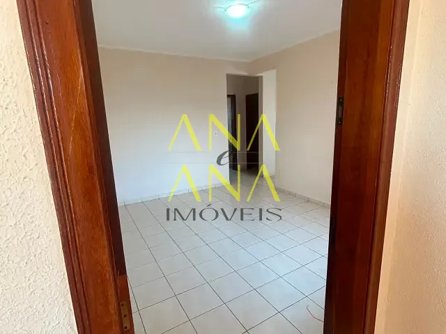 Apartamento 2 quartos e 1 banheiro, para alugar, no bairro Taboão em Bragança Paulista