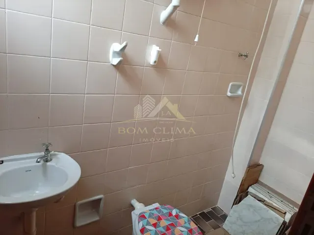 Apartamento 3 quartos e 1 banheiro, à venda, no bairro Centro em Juiz de Fora
