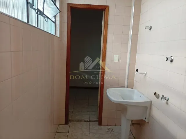 Apartamento 3 quartos e 1 banheiro, à venda, no bairro Centro em Juiz de Fora