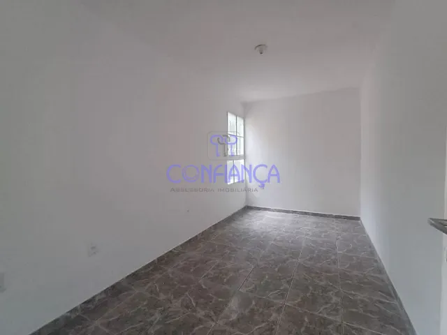 Apartamento com 45m² 2 quartos e 1 banheiro, para alugar, no bairro Campo Grande em Rio de Janeiro