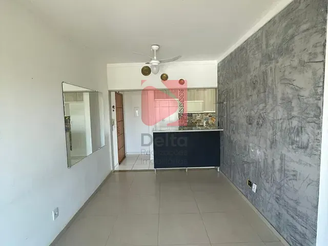 Apartamento 2 quartos e 1 banheiro, à venda, no bairro Vila Guilhermina em Pirassununga