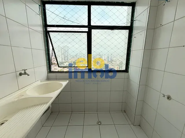 Apartamento 2 quartos e 2 banheiros, à venda, no bairro Universitário em Caruaru